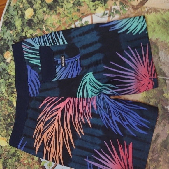 Hurley board shorts size 30 - Picture 6 of 6
